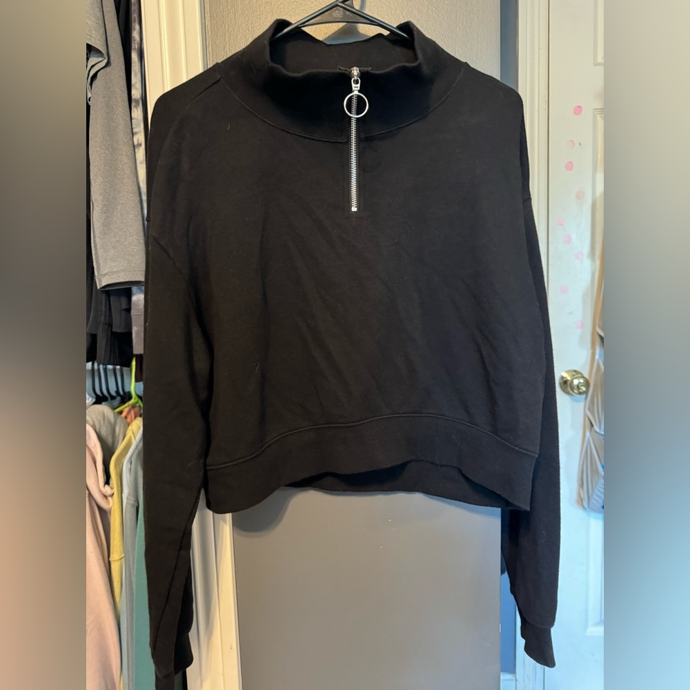 H&M Cropped Quarter Zip